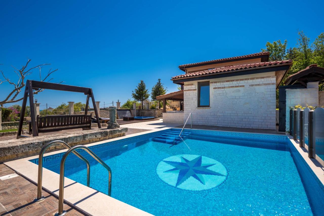 Villa Cook With Sea View - Heated Pool - At Balcic Exterior foto